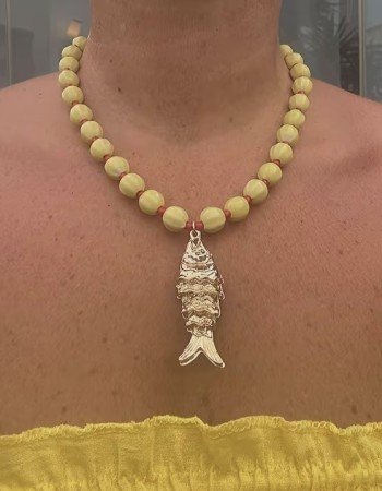 Collar de temporada.