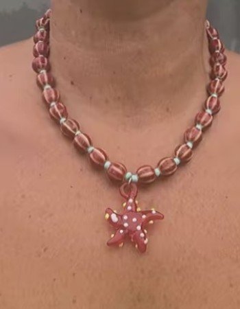 Collar de temporada.