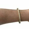 Pulsera de acero.