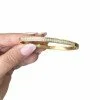 Pulsera de acero.