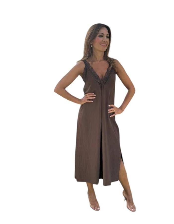 Vestido lencero brisa. Vestido lencero brisa.