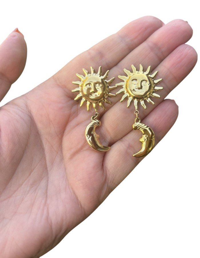 Pendientes sol y luna