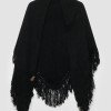 Poncho negro